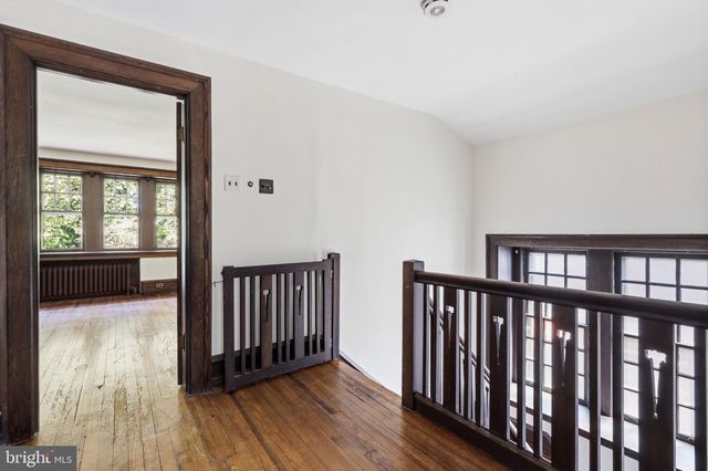 6607 LINCOLN DR, Philadelphia, PA 19119