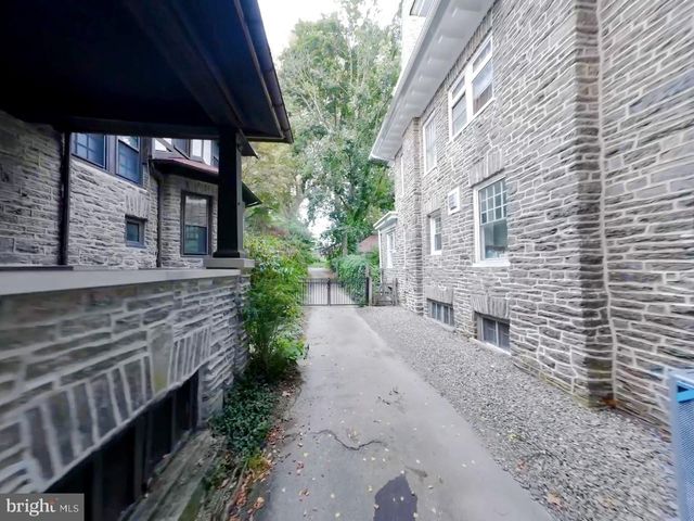 6607 LINCOLN DR, Philadelphia, PA 19119