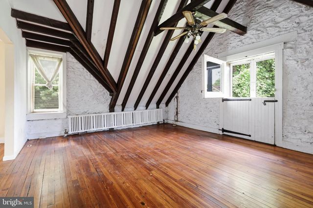 6607 LINCOLN DR, Philadelphia, PA 19119