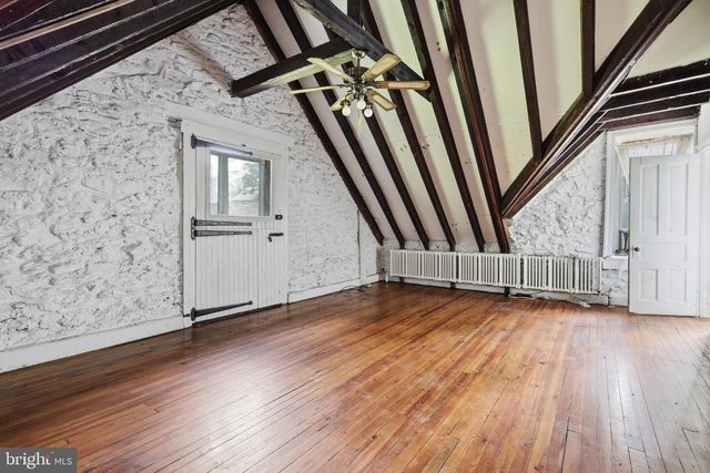 6607 LINCOLN DR, Philadelphia, PA 19119