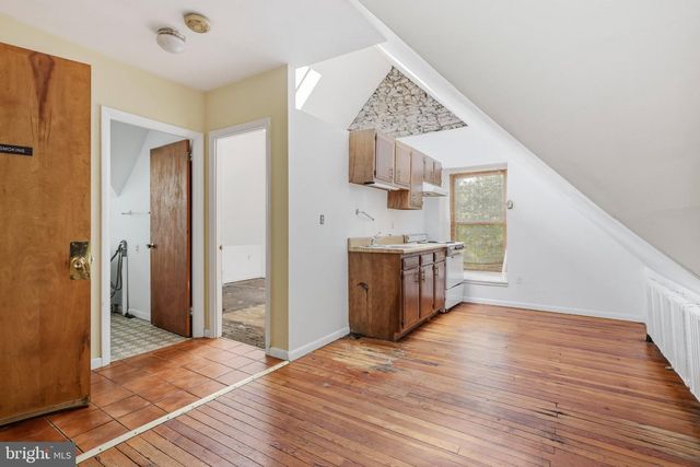 6607 LINCOLN DR, Philadelphia, PA 19119