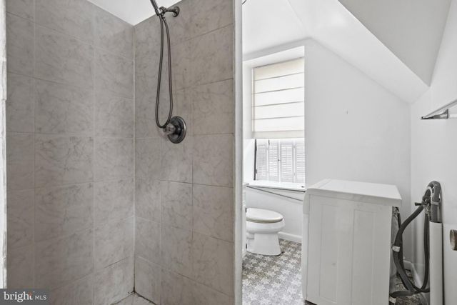 6607 LINCOLN DR, Philadelphia, PA 19119