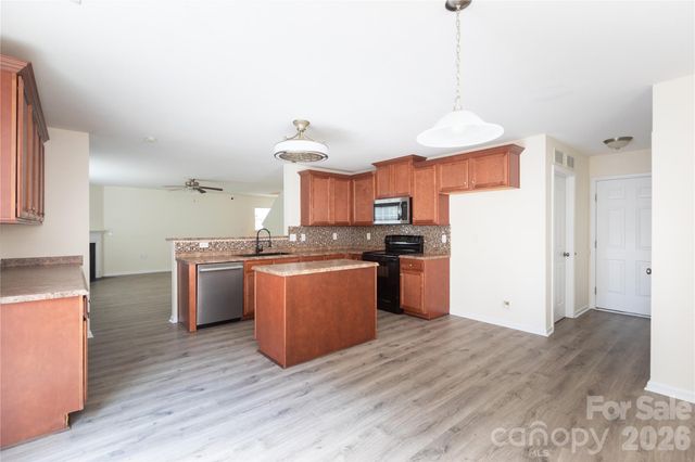 13925 Allison Forest Trail, Charlotte, NC 28278