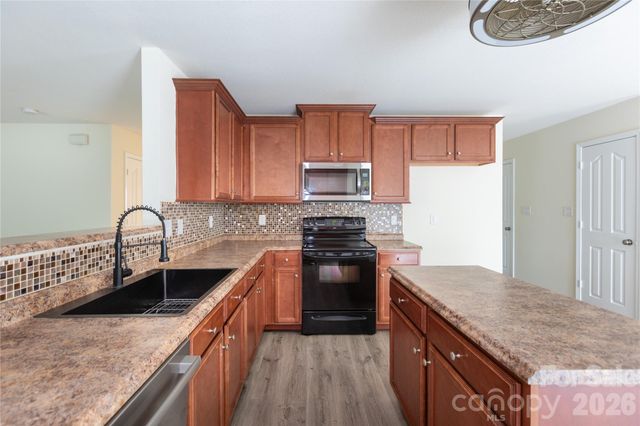 13925 Allison Forest Trail, Charlotte, NC 28278