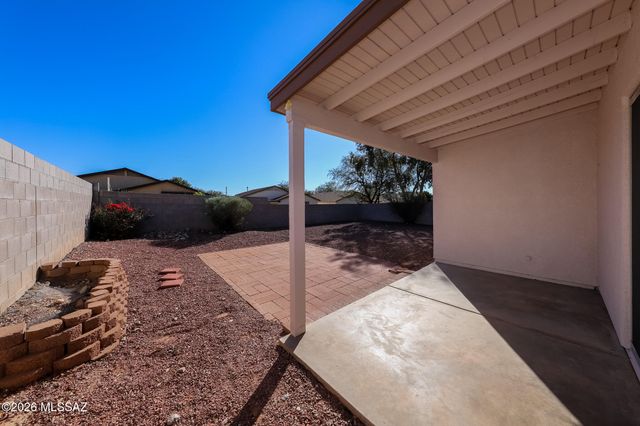 10166 E Desert Gorge, Tucson, AZ 85747