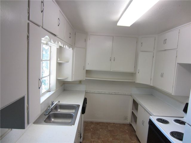 2621 N Locust Street, Denton, TX 76209