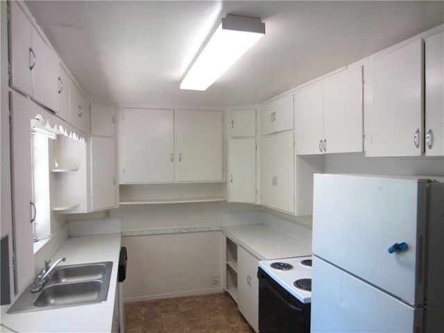 2621 N Locust Street, Denton, TX 76209