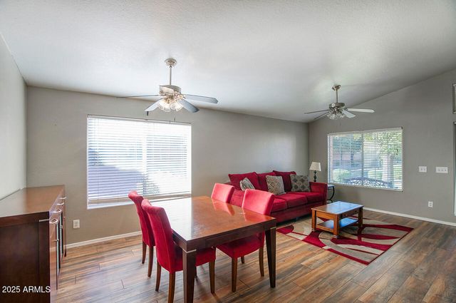 741 S SILVERBRUSH Drive, Chandler, AZ 85226