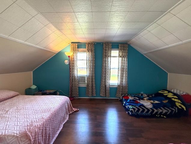 24 Brinker St, Derry Twp, PA 15650