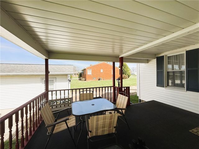 24 Brinker St, Derry Twp, PA 15650
