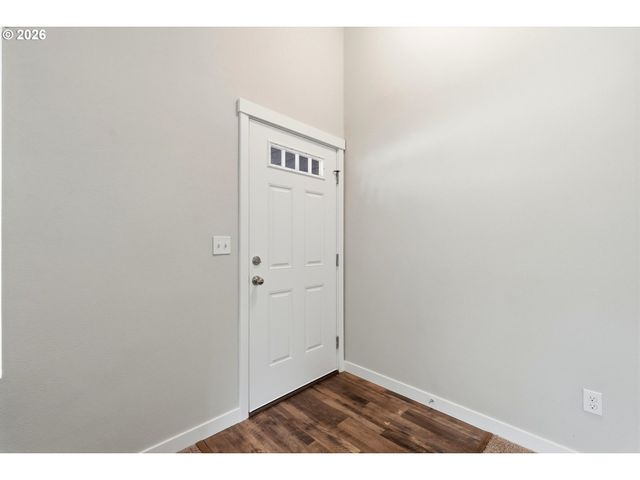 4909 Ne CEDAR CREEK Rd, Woodland, WA 98674