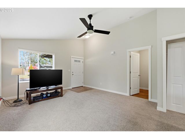 4909 Ne CEDAR CREEK Rd, Woodland, WA 98674