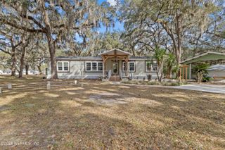 851 CAHOON Road N, Jacksonville, FL 32220