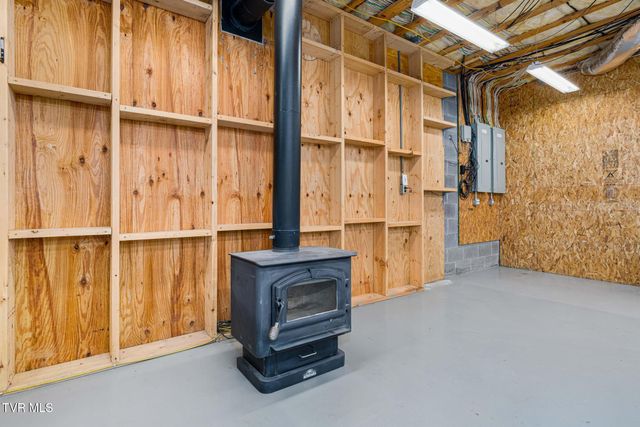 248 Cable Hollow Road, Butler, TN 37640