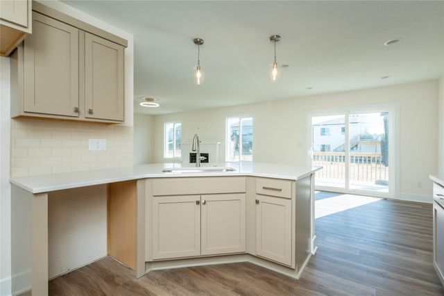 62 NW Pike Circle, Waukee, IA 50263