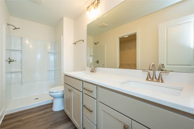 62 NW Pike Circle, Waukee, IA 50263