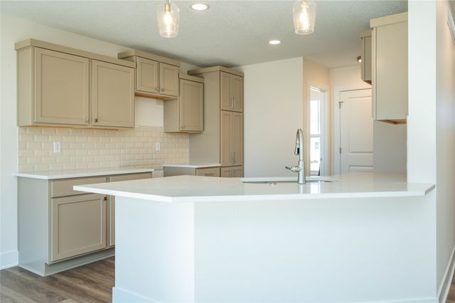 62 NW Pike Circle, Waukee, IA 50263