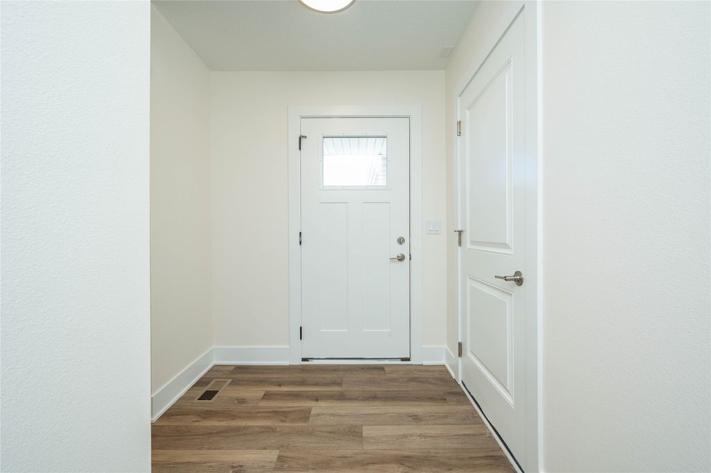 62 NW Pike Circle, Waukee, IA 50263