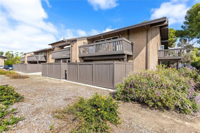 28661 Via Las Flores 304, Murrieta, CA 92563