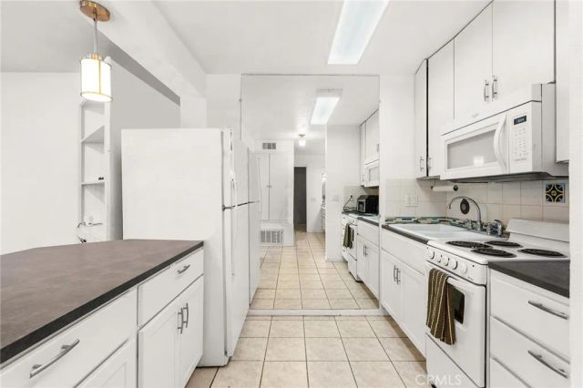 28661 Via Las Flores 304, Murrieta, CA 92563