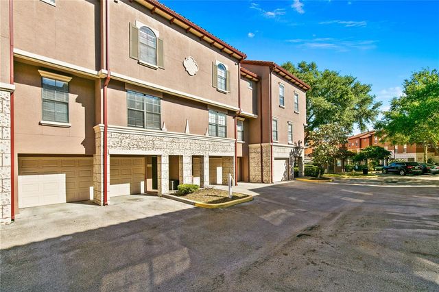 6105 METROWEST BOULEVARD 105, Orlando, FL 32835