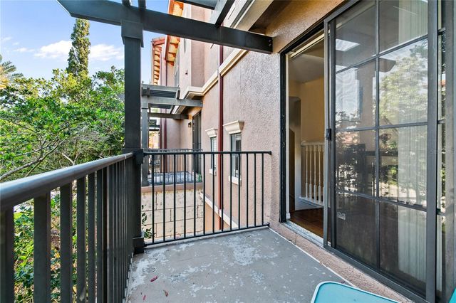 6105 METROWEST BOULEVARD 105, Orlando, FL 32835