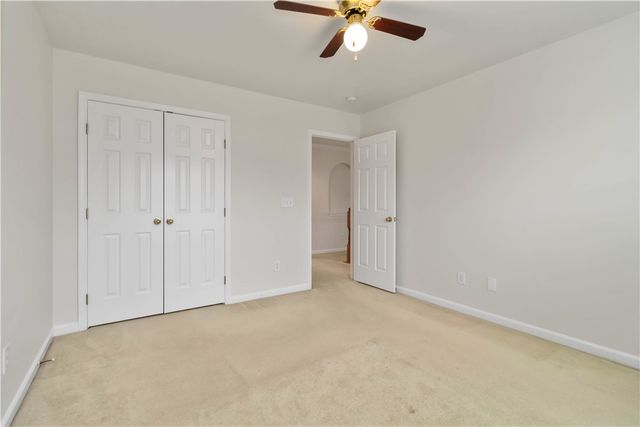 215 Ridge Bay Court, Greenville, SC 29611