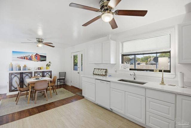 2340 Teate Ave, Pensacola, FL 32504