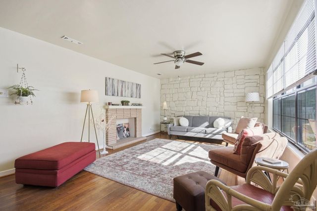 2340 Teate Ave, Pensacola, FL 32504