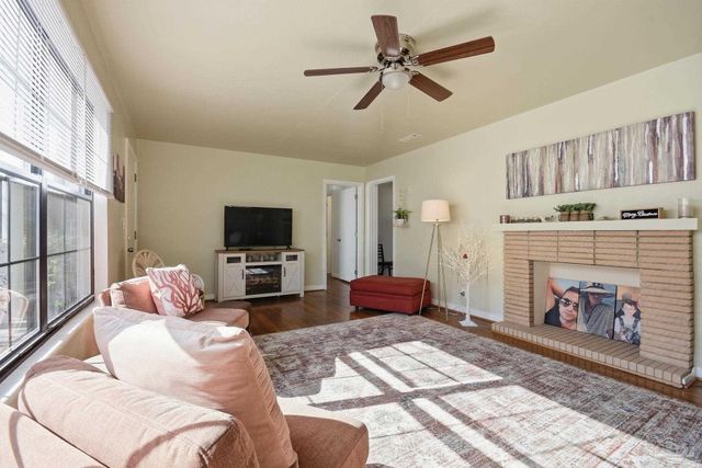 2340 Teate Ave, Pensacola, FL 32504