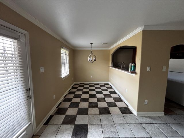 6644 W Fuqua Drive, Houston, TX 77489