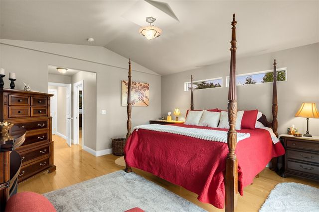 1409 Commodore Place, Freeland, WA 98249