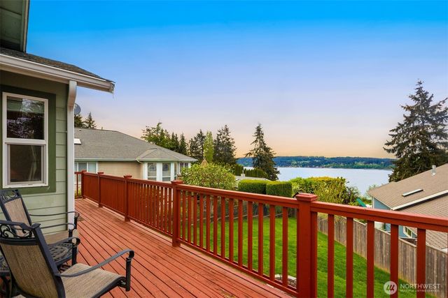 1409 Commodore Place, Freeland, WA 98249