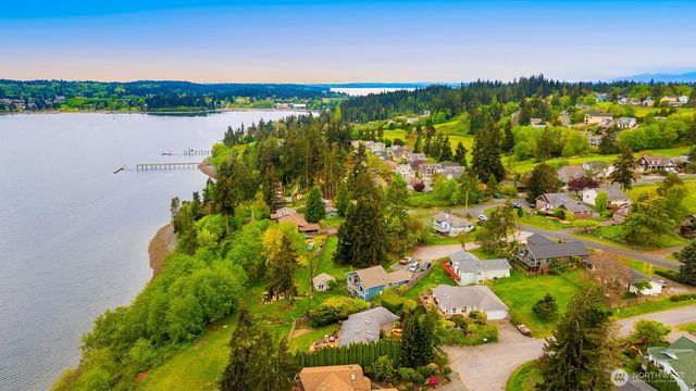1409 Commodore Place, Freeland, WA 98249