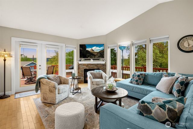 1409 Commodore Place, Freeland, WA 98249