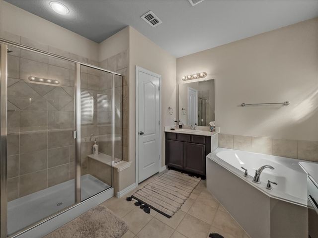 1805 Settlement Way, Aubrey, TX 76227