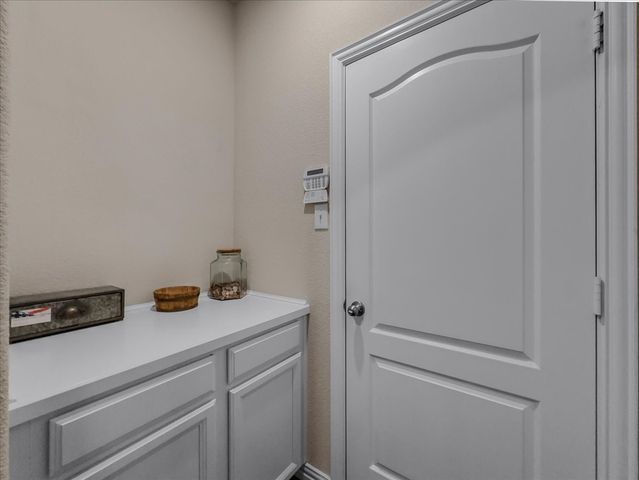 1805 Settlement Way, Aubrey, TX 76227