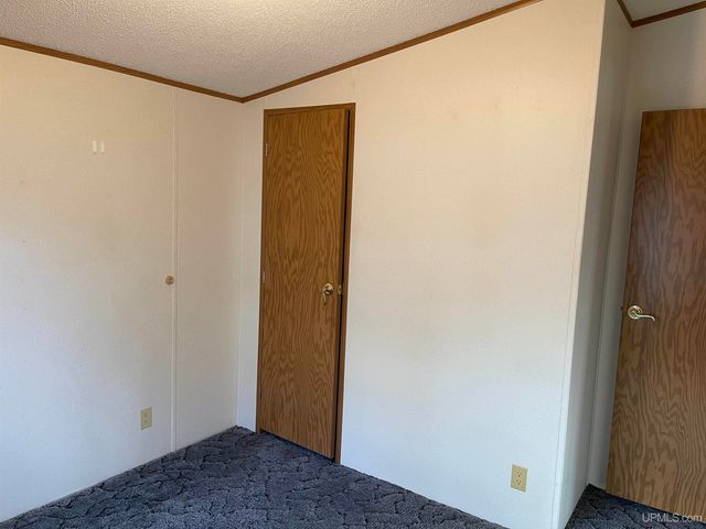 705 N Luxmore Street, Ironwood, MI 49938