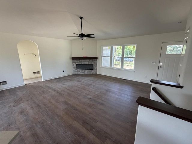 5817 Bridle Way, Madison, WI 53718