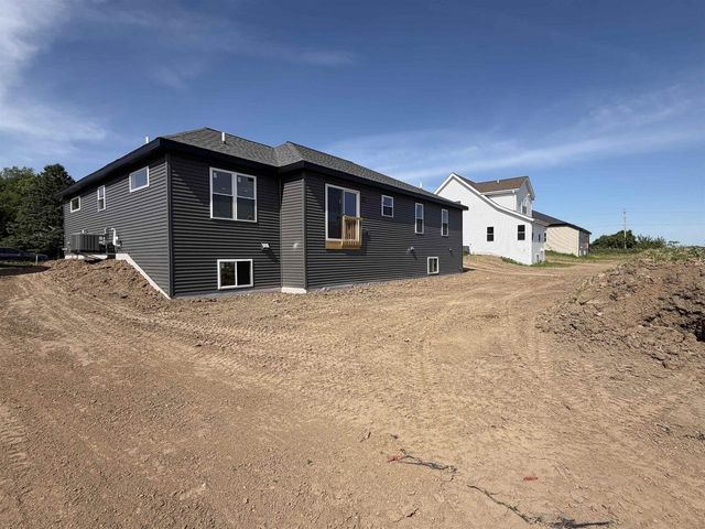 5817 Bridle Way, Madison, WI 53718