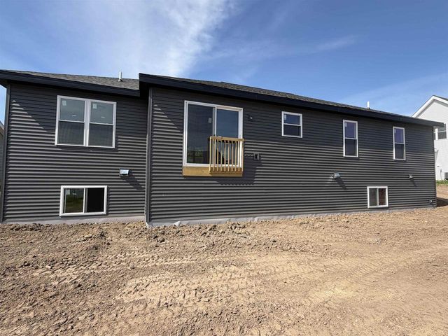 5817 Bridle Way, Madison, WI 53718