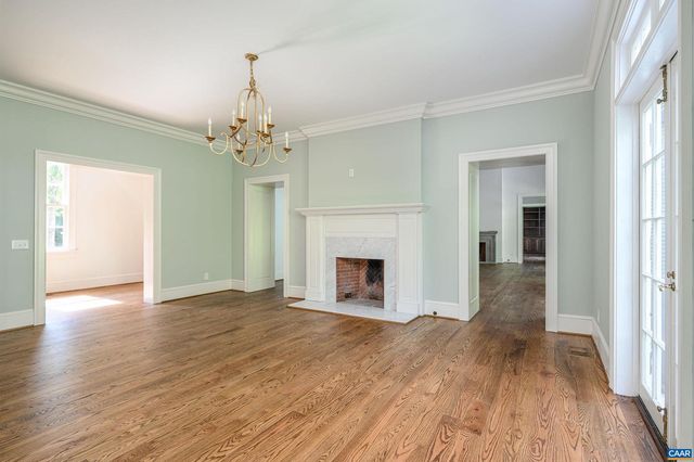 2405 COOPERS LN, Charlottesville, VA 22902