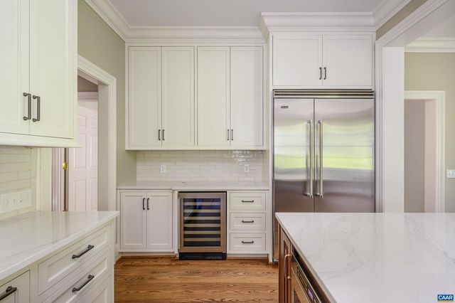 2405 COOPERS LN, Charlottesville, VA 22902