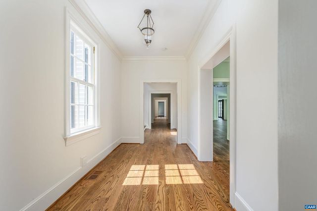 2405 COOPERS LN, Charlottesville, VA 22902