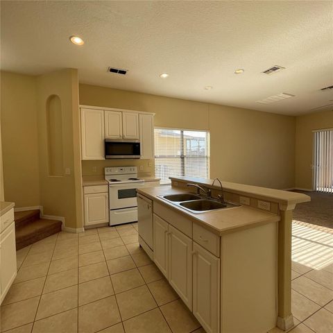 845 BRIDGEFORD CROSSING BOULEVARD, Davenport, FL 33837