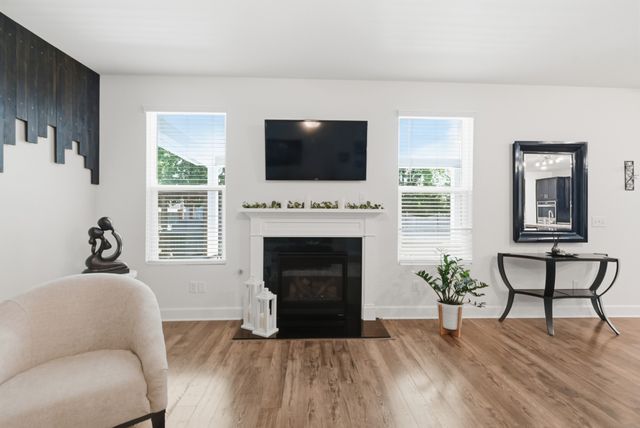 214 Campbell Cir, Mount Juliet, TN 37122