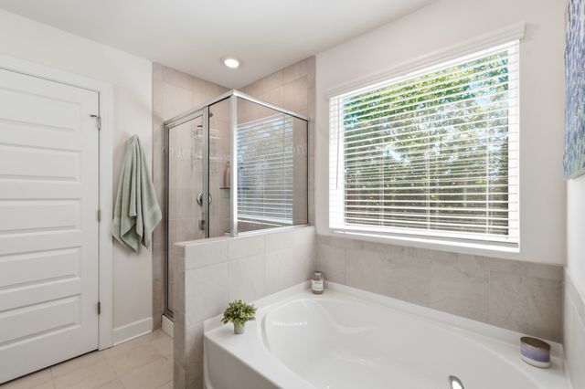 214 Campbell Cir, Mount Juliet, TN 37122