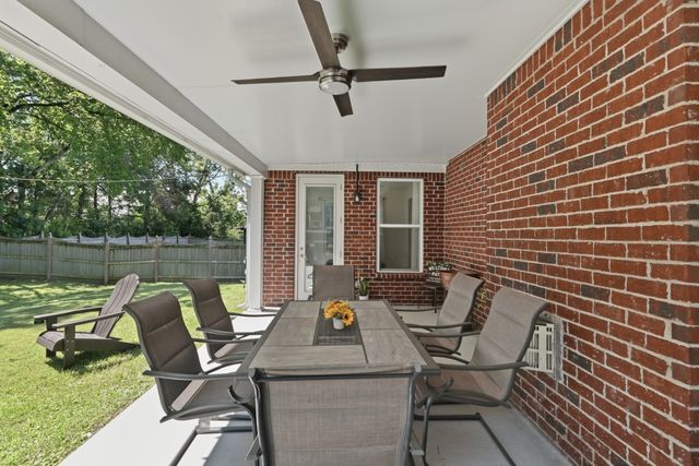 214 Campbell Cir, Mount Juliet, TN 37122