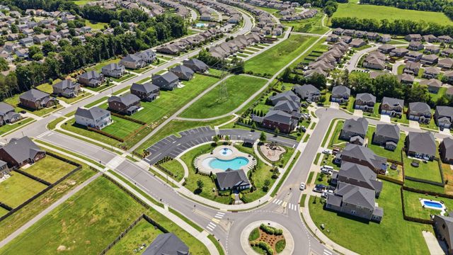 214 Campbell Cir, Mount Juliet, TN 37122