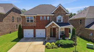 214 Campbell Cir, Mount Juliet, TN 37122